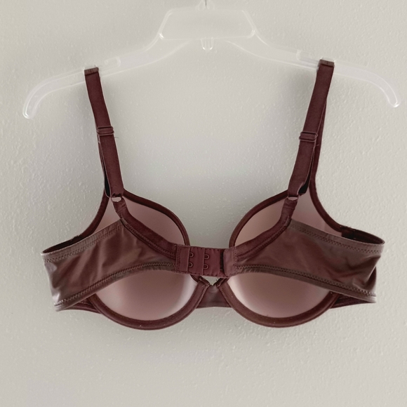 Wacoal Finishing Touch Contour Bra, size 36B - Picture 6 of 12